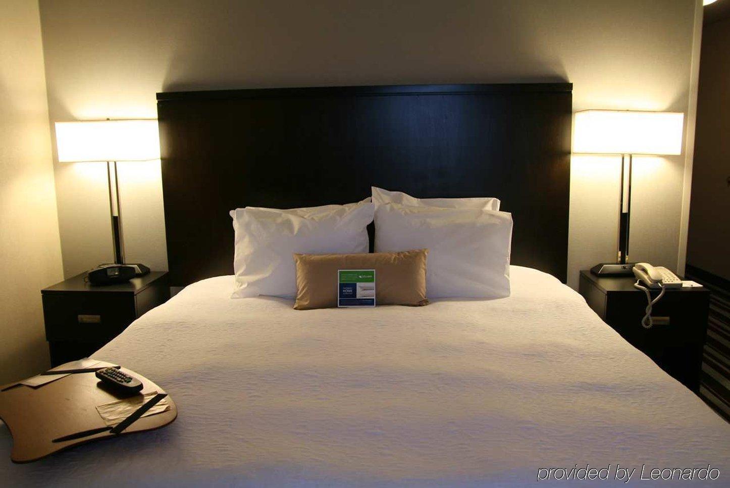 Hampton Inn & Suites San Diego-Poway Rum bild